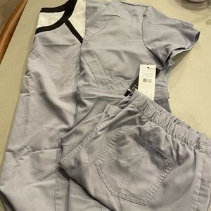 Lot of greys anatomy scrubs. Large, LP